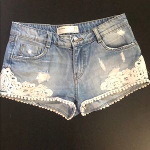 Zara Embroidered shorts